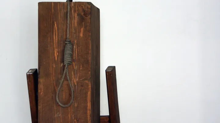 Иран Израиль барлау қызметімен байланысы бар екі адамды өлім жазасына кесті