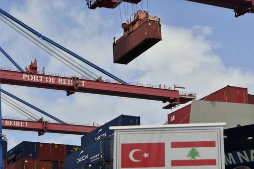 Türkiye shpërndan 360 tonë ndihma për civilët e zhvendosur në Liban pas sulmeve izraelite