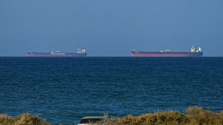 Hormuški promet ostaje ograničen usred zabrinutosti oko primirja