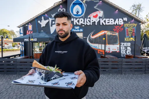 Streit um „Krispy Kebab“: Dönerkette legt sich mit KFC an