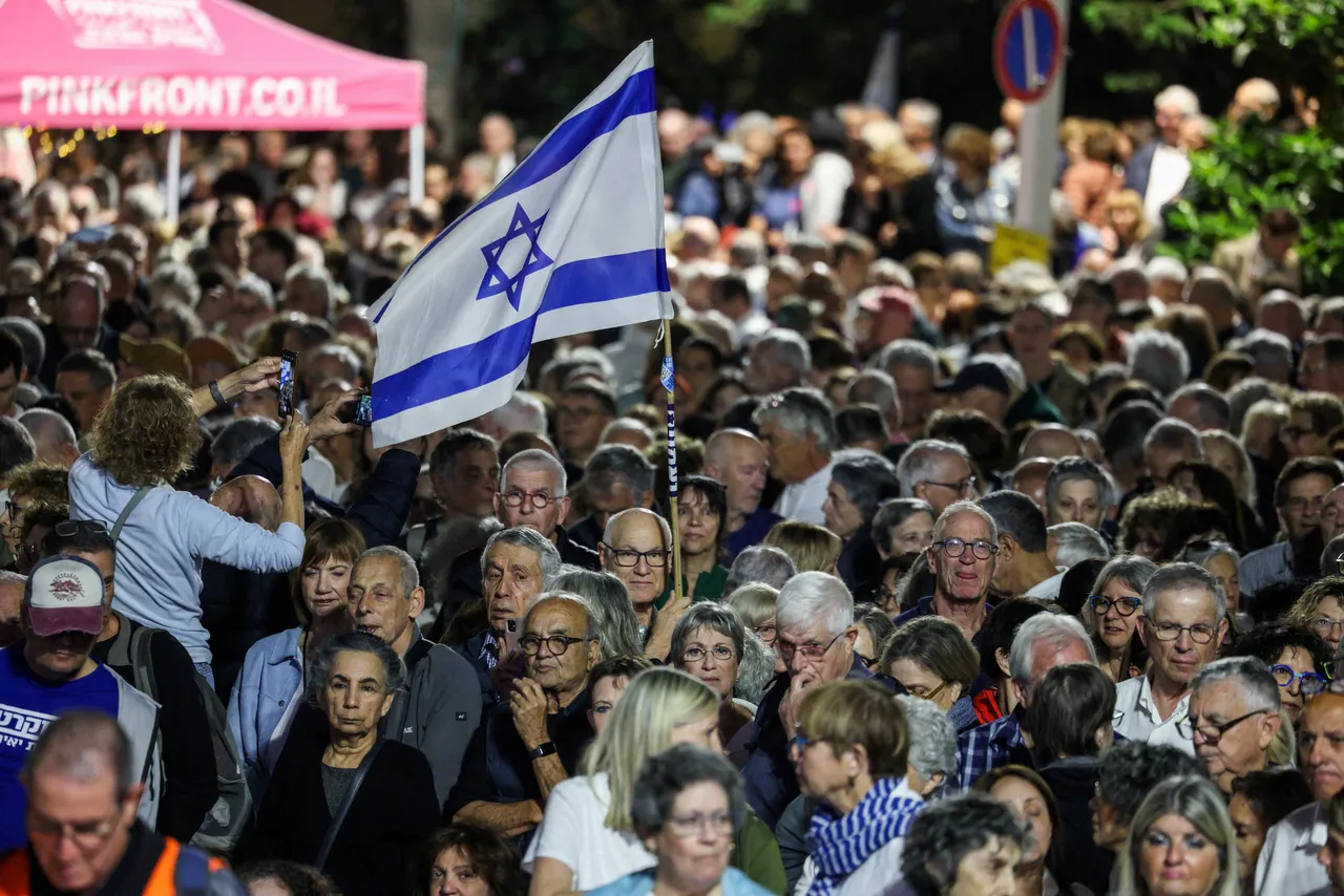 מחאות וקריאות נגד שרים בטקסי יום הזיכרון ברחבי ישראל