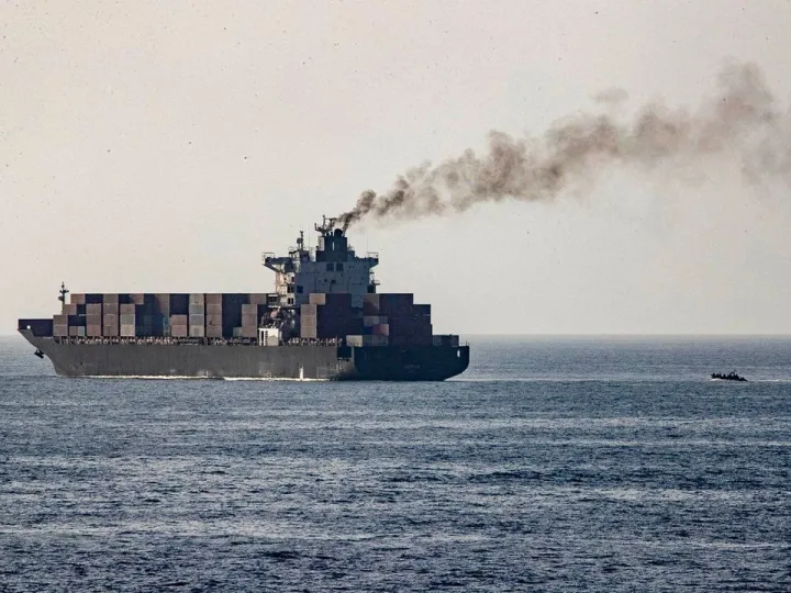 “Pirataria marítima”: Irão denuncia a apreensão de um navio de carga pelos EUA no Golfo de Omã