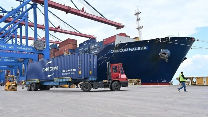 سفينة مساعدات تركية جديدة تصل إلى لبنان استجابةً لأزمة العدوان الإسرائيلي