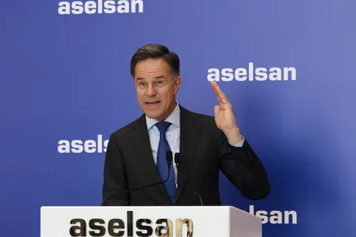 Secretario de OTAN reafirma compromiso con Türkiye y destaca su “revolución industrial en defensa”