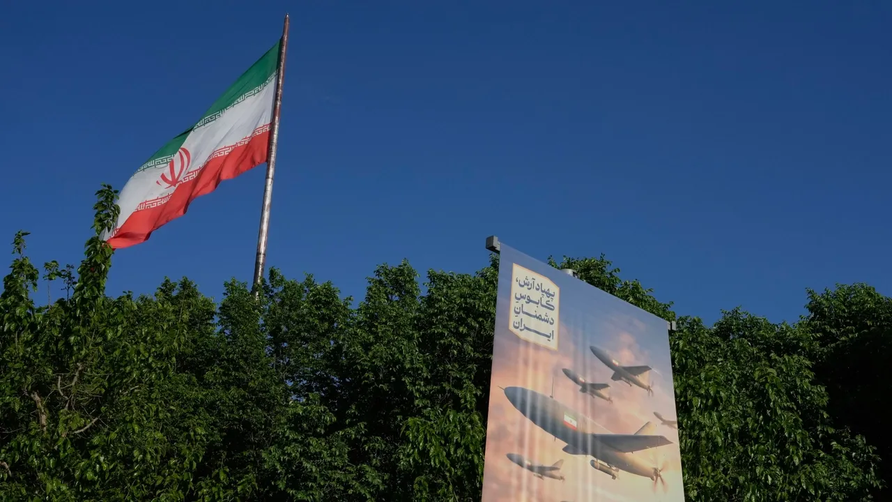 وسط تصعيد مع واشنطن.. إيران ترفض شروط ترمب وتلوّح بالرد على الحصار البحري