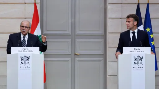 مکرون از اسرائیل خواست «از جاه‌طلبی‌های ارضی خود» در لبنان دست بکشد