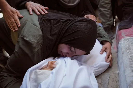 Israeli strikes kill 11 more Palestinians across Gaza amid ongoing ceasefire violations