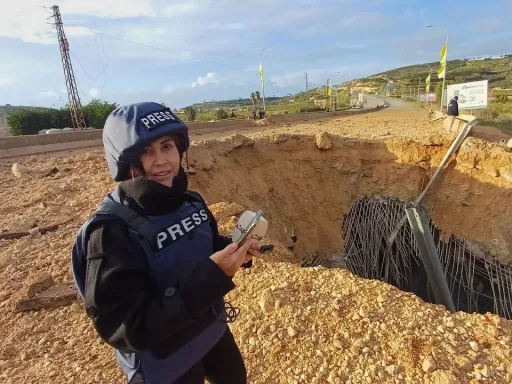 کشته شدن امل خلیل، روزنامه‌نگار لبنانی، در حمله هوایی اسرائیل به جنوب لبنان