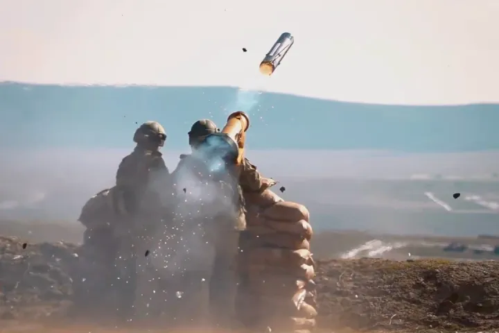 صاروخ تركي جديد يدخل المعادلة.. ماذا يضيف "كارا أوك" إلى ساحات القتال؟