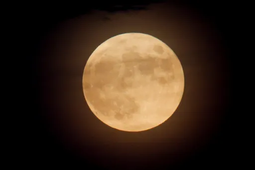 China announces discovery of two new lunar minerals