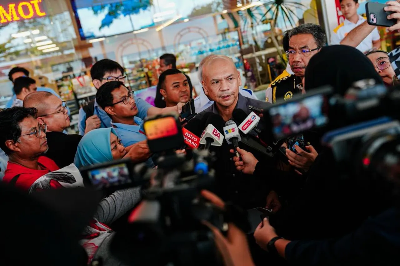 Kerajaan akan percepat pendakwaan kartel, sindiket penyeludupan barang kawalan