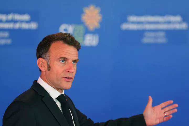 Макрон: Европа ќе остане врста во поддршката за Украина