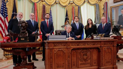 Израиль и Ливан продлили перемирие