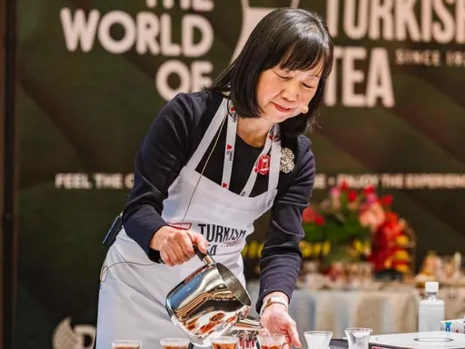 Թուրքիայի անփոխարինելի ըմպելիքի՝ թեյի 100-ամյա պատմությունը