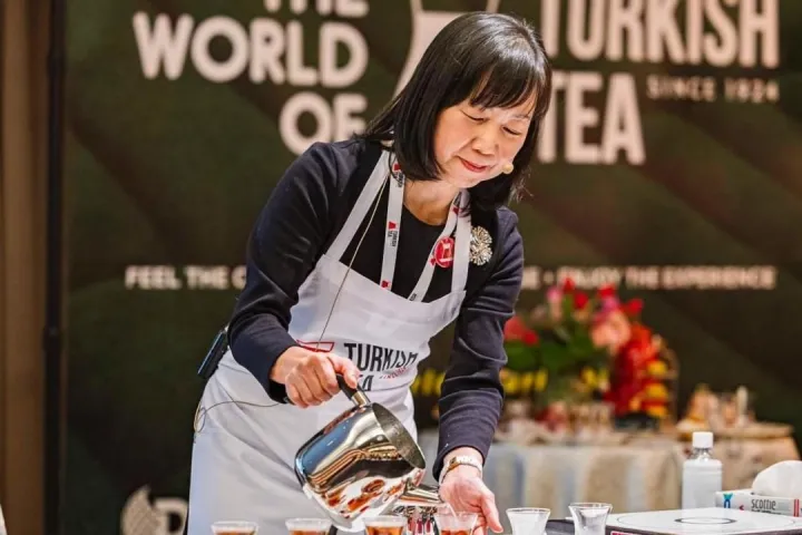 Թուրքիայի անփոխարինելի ըմպելիքի՝ թեյի 100-ամյա պատմությունը