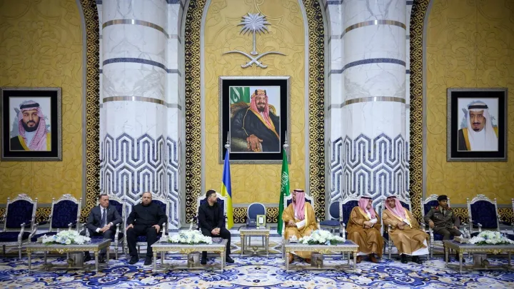 Зеленский вновь посетит Саудовскую Аравию