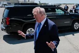 Trump cancels envoys' trip to Pakistan, says 'no point' in 18-hour flight 'just to sit there'