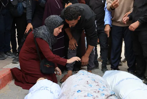 ارتفاع حصيلة شهداء غزة إلى 72 ألفاً و585 بعد استشهاد 17 فلسطينياً خلال 48 ساعة