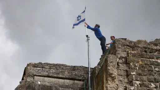 Cisjordanie occupée: 60 anciens ambassadeurs britanniques alertent sur les annexions israéliennes