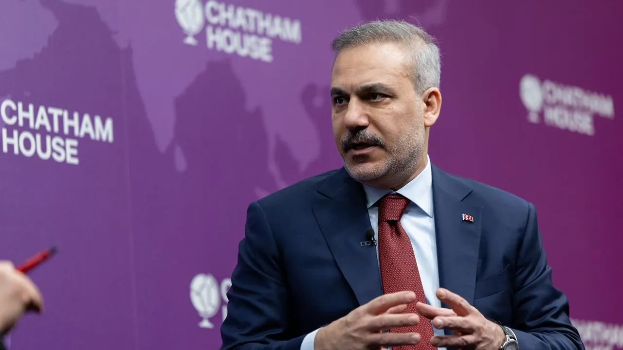 Ministro Fidan: "Declarações da Presidente da Comissão Europeia sobre a Türkiye foram 'infelizes'"