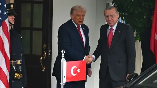 Президент Эрдоган провел телефонный разговор с Трампом