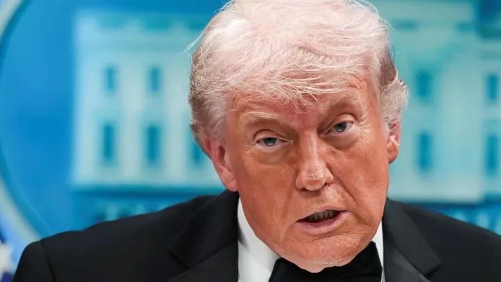 Trump diz que tiroteio não o 'impedirá' de vencer a guerra contra o Irão