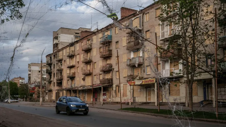 موسكو تعلن إسقاط عشرات المسيّرات الأوكرانية.. وكييف تؤكد استهداف مصفاة نفط