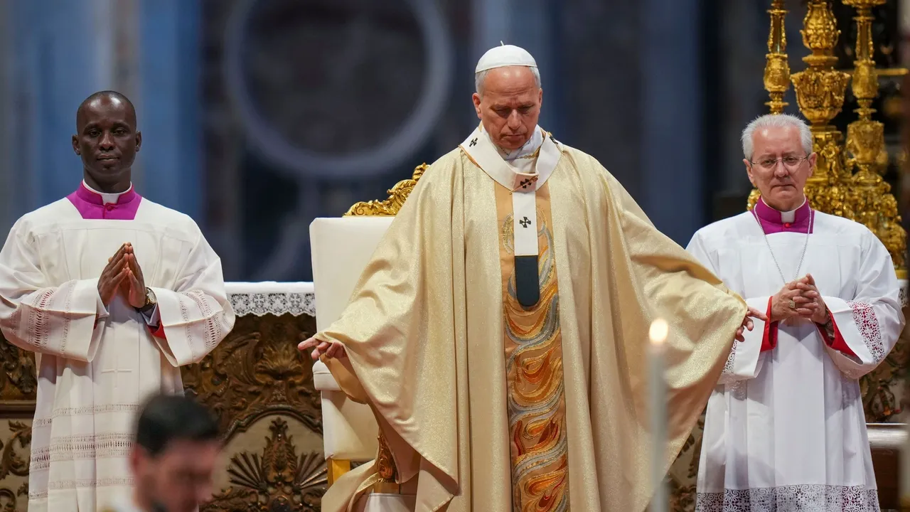 Pope Leo says those who wage war are 'thieves stealing away our peaceful future'