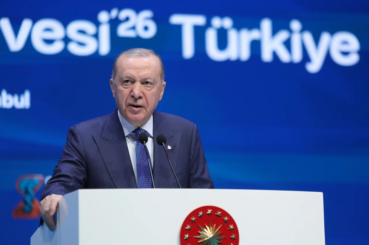 Erdogan advierte que la IA y la tecnología están redefiniendo el mercado laboral global