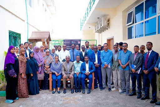 Soomaaliya oo dardargelinaysa nidaaminta socdaalka shaqada iyo xakamaynta shirkadaha shaqaaleysiinta