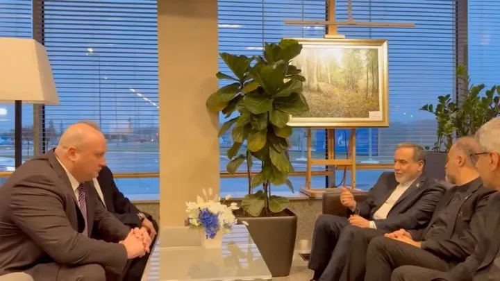 ایران د پاکستان په منځګړیتوب د خبرو د ناکامۍ ملامتي پر امریکا واچوله.