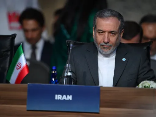 عراقچی: در مذاکرات باید حقوق مردم ایران استیفا و منافع کشور تأمین شود