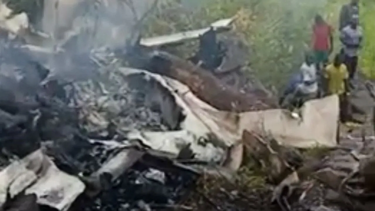 Plane crash in South Sudan kills 14 people on board, officials say