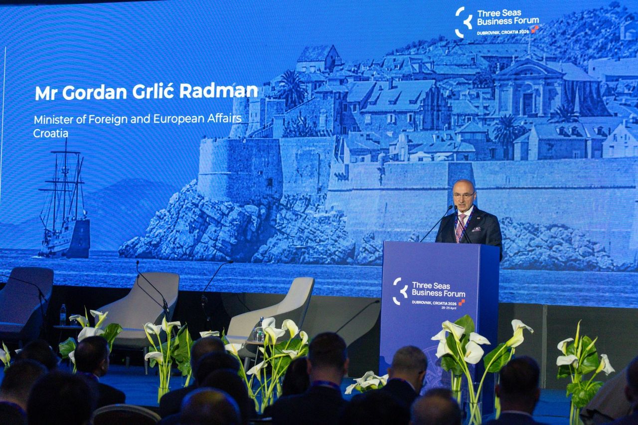 Hapet Samiti i Nismës së Tre Deteve në Kroaci  me fokus në lidhshmërinë rajonale dhe investimet