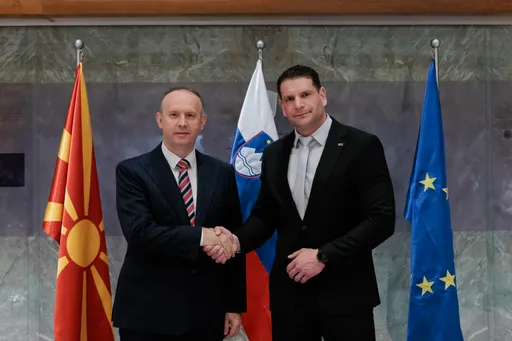 Gashi takon homologun slloven në Lubjanë, në fokus bashkëpunimi ndërparlamentar