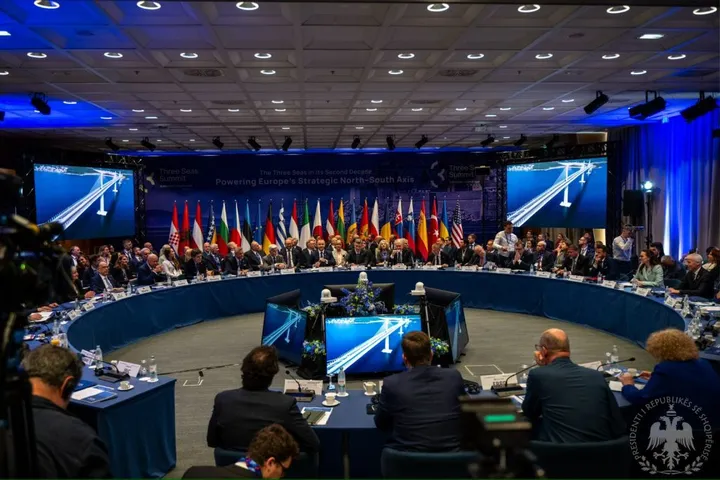 Begaj nga Dubrovniku: Nisma e Tri Deteve prodhon lidhje, investime dhe ndikim real