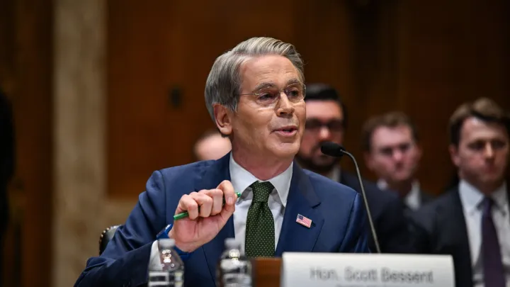 هشدار آمریکا به شرکت‌های همکار با ایرلاین‌های تحریم‌شده ایران