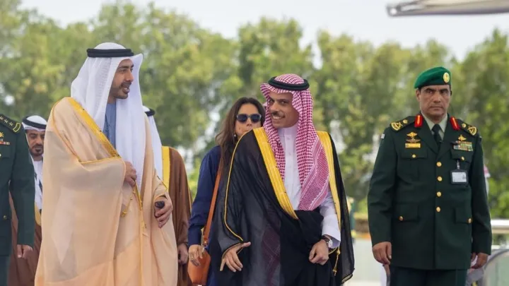 "لبحث الاعتداءات الإيرانية ومضيق هرمز".. دول الخليج تعقد قمة تشاورية في مدينة جدة