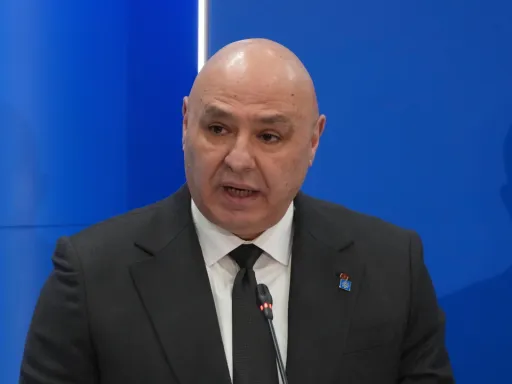 جوزف عون: مذاکره برای پایان جنگ، خیانت نیست