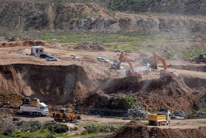 Israel approves construction of over 100 illegal settlement units in occupied West Bank