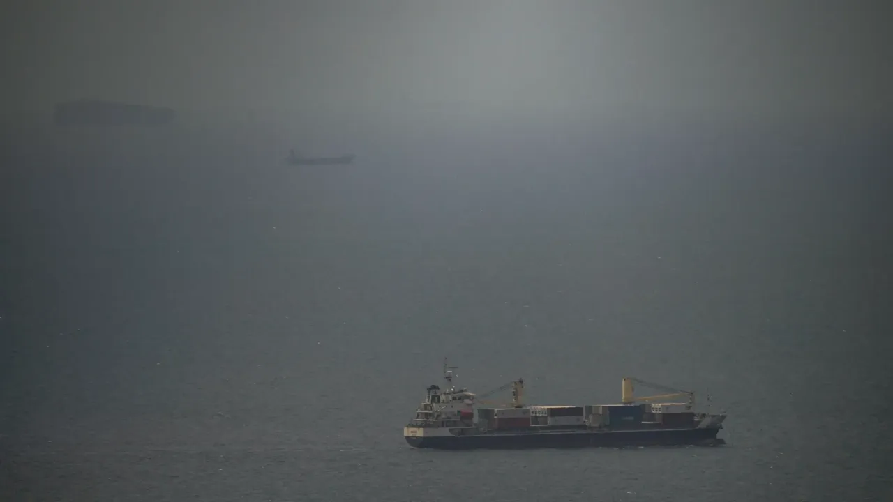 Нефть снова дорожает на фоне угроз Трампа