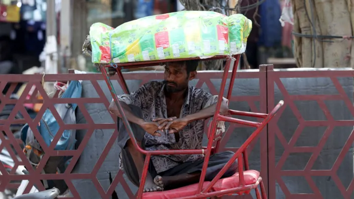 Hindstanda êsselektän ülälär