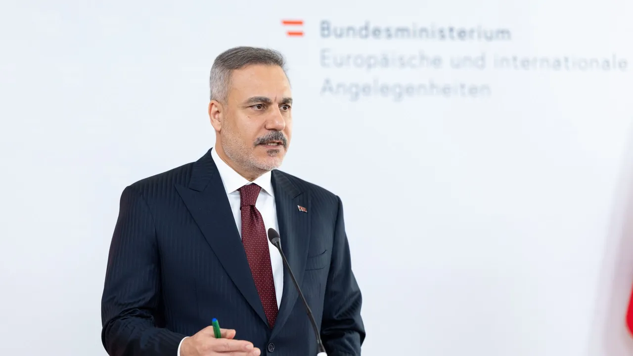 وزیر امور خارجه ترکیه: اتحادیه اروپا اراده سیاسی برای عضویت ترکیه را ندارد