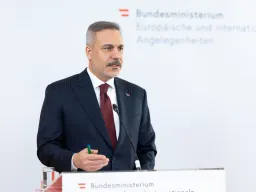 وزیر امور خارجه ترکیه: اتحادیه اروپا اراده سیاسی برای عضویت ترکیه را ندارد