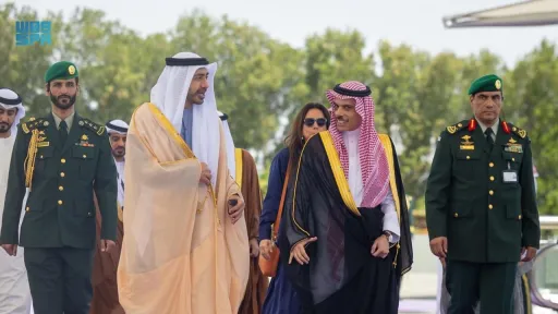 Парсы шығанағы елдерінің басшылары Иран соғысы басталғалы бері Джиддада алғашқы саммитін өткізді