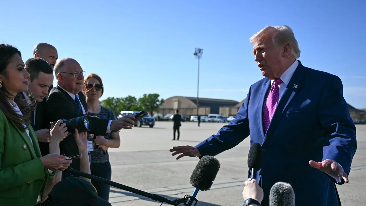 Трамп Иранға қарсы блокаданы ұзартуға тапсырма берді