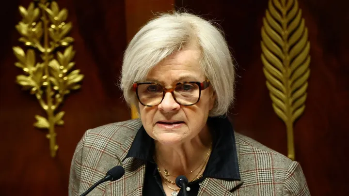 Франция требует от Израиля уйти из Ливана