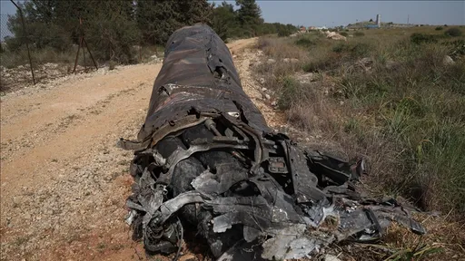 Krhotine rakete povrijedile 12 osoba u UAE nakon presretanja