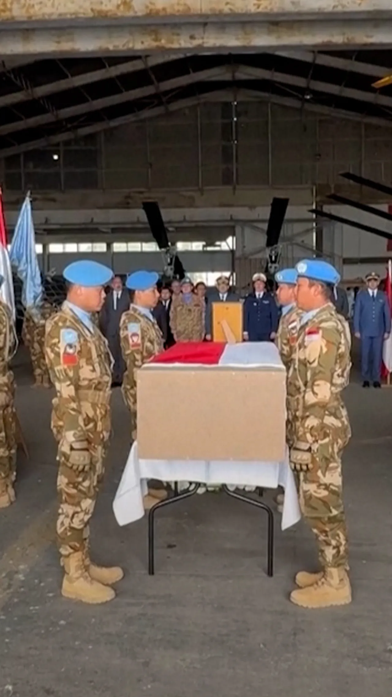 Lebanon melepas tiga anggota pasukan penjaga perdamaian PBB asal Indonesia yang gugur