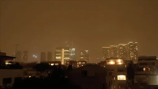 Iiraan oo gantaallo ku beegsatay 9 goobood oo ku yaalla Tel Aviv oo uu ka mid yahay saldhig tareen